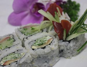 Cucumber&Surf Clam Roll