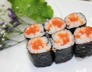 Tobiko Roll