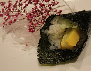 Tamago Hand-Roll
