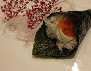 Tobiko Hand-Roll